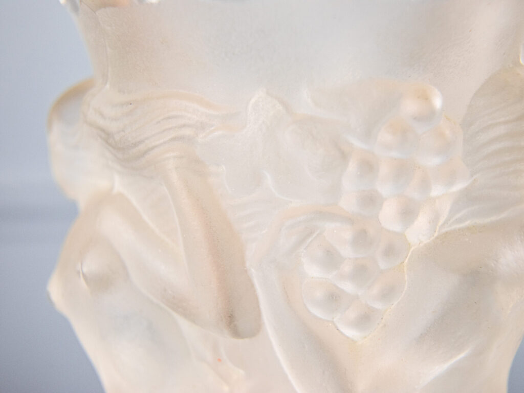 Антикварна ваза, R. Lalique