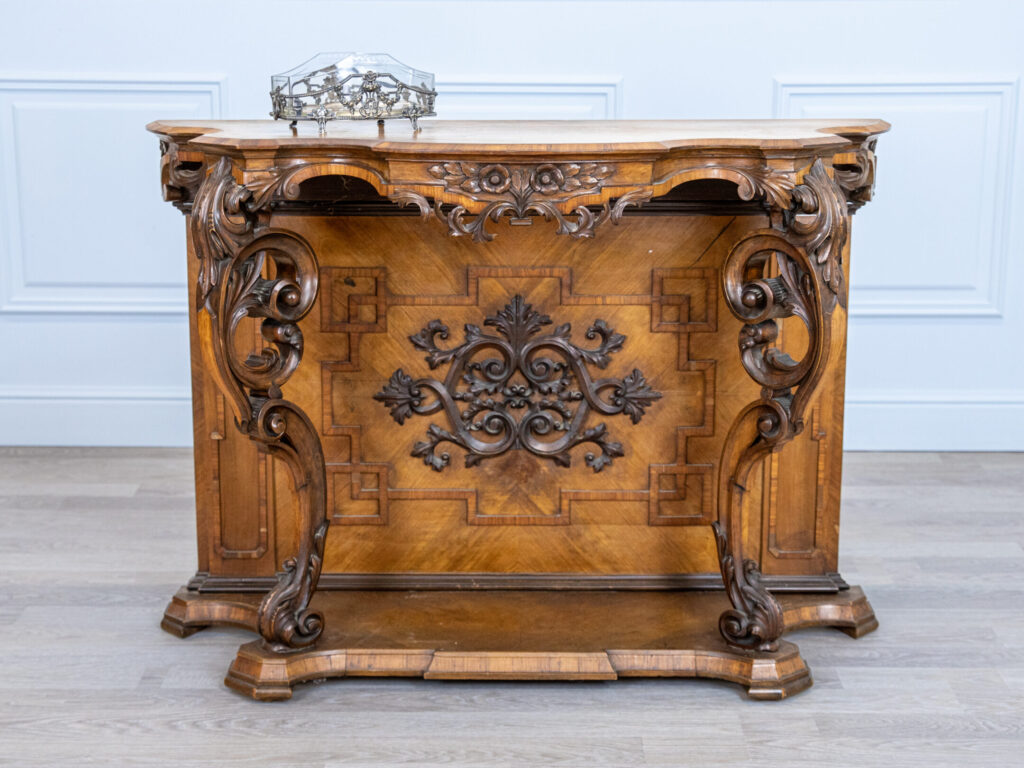 IMG_20251119_215817_649 Консольний столик у стилі Людовика XV