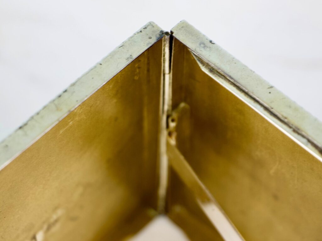 Антикварний портсигар з емблемою Kriegsmarine