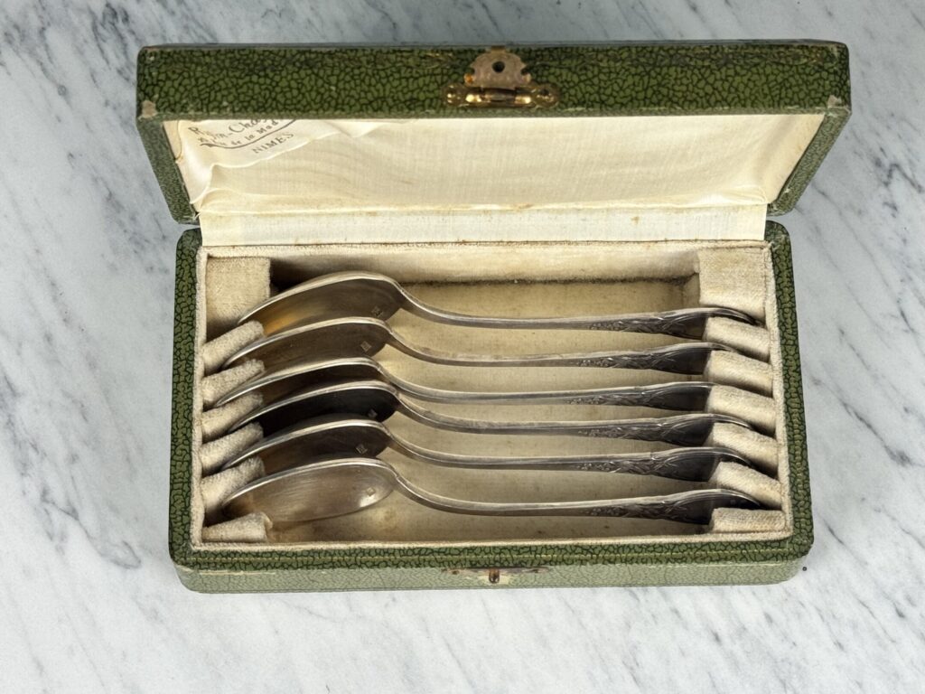 IMG_2415 Антикварные чайные ложки в футляре