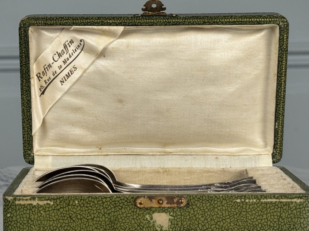 IMG_2417 Антикварные чайные ложки в футляре