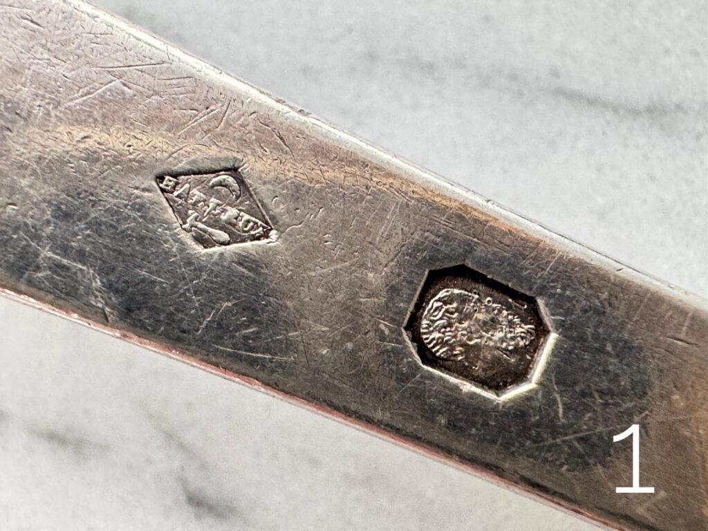 Антикварні срібні ложки