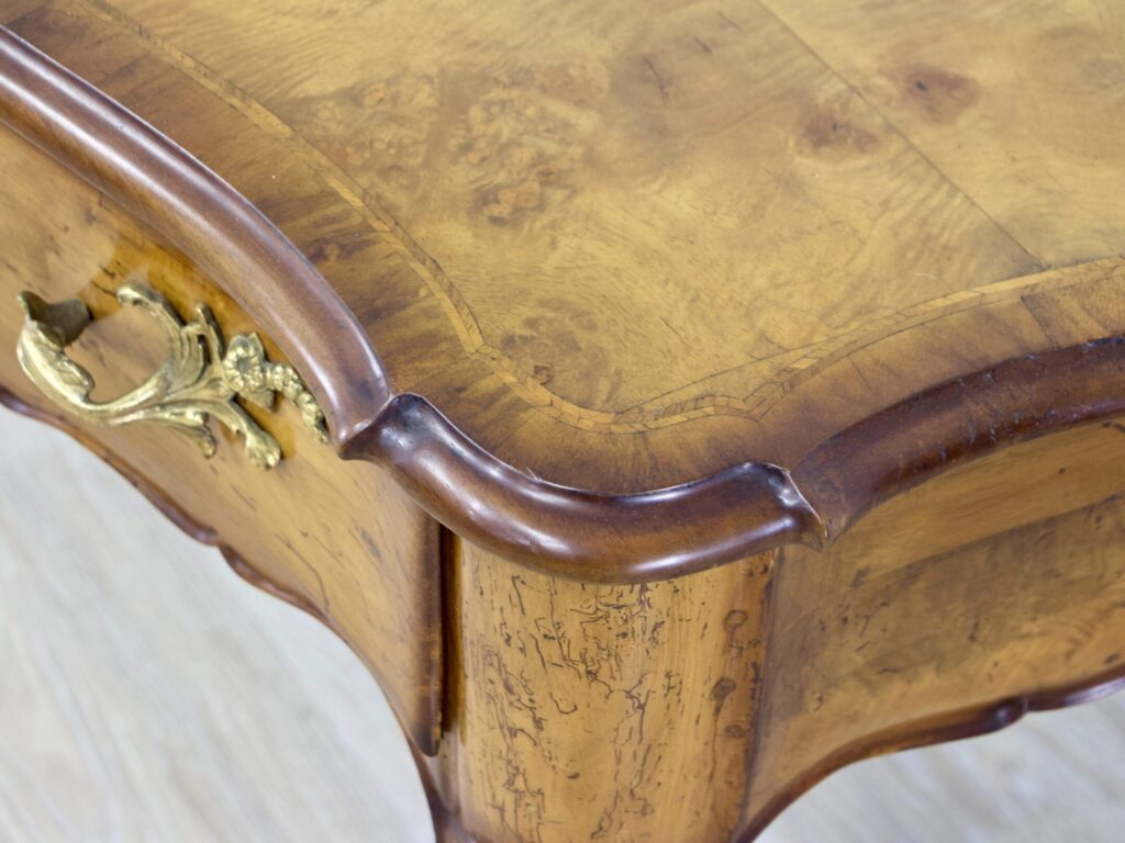 IMG_3017 Антикварный пристенный столик