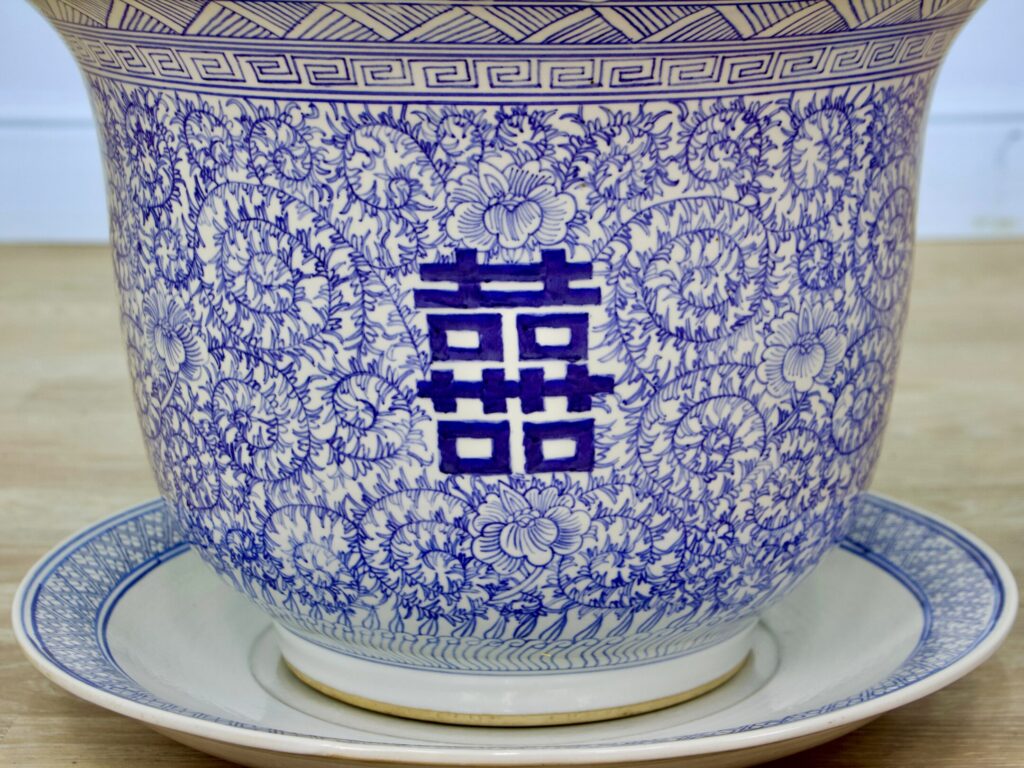 IMG_3034 – копія Пара вінтажних вазонів (горщиків) для квітів