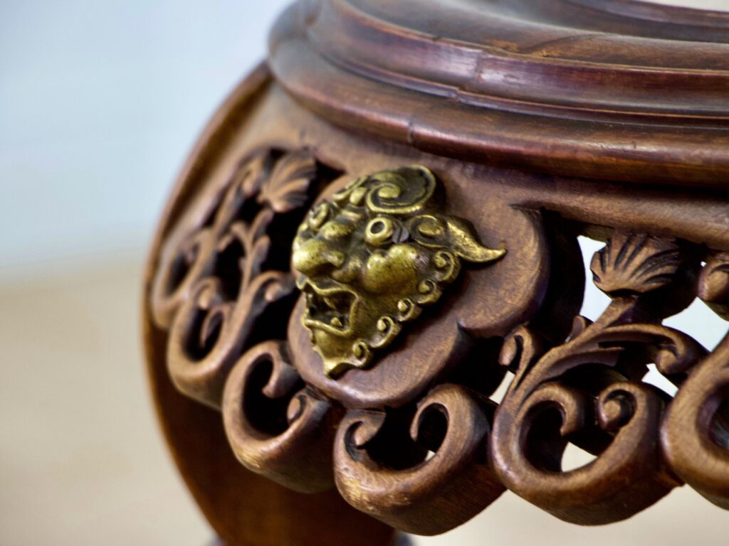 IMG_3120 Антикварний столик у стилі Габріеля Віардо (Gabriel Viardot)