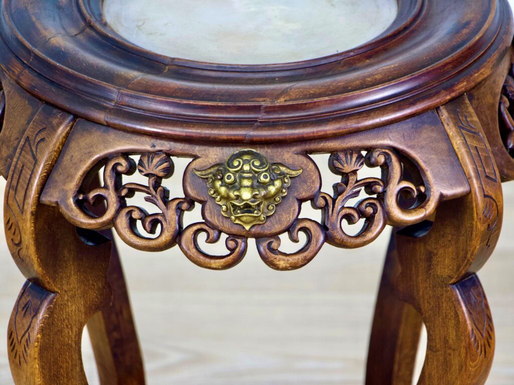 IMG_3122 Антикварний столик у стилі Габріеля Віардо (Gabriel Viardot)