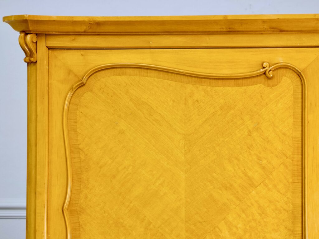 Антикварна шафа Christian Krass