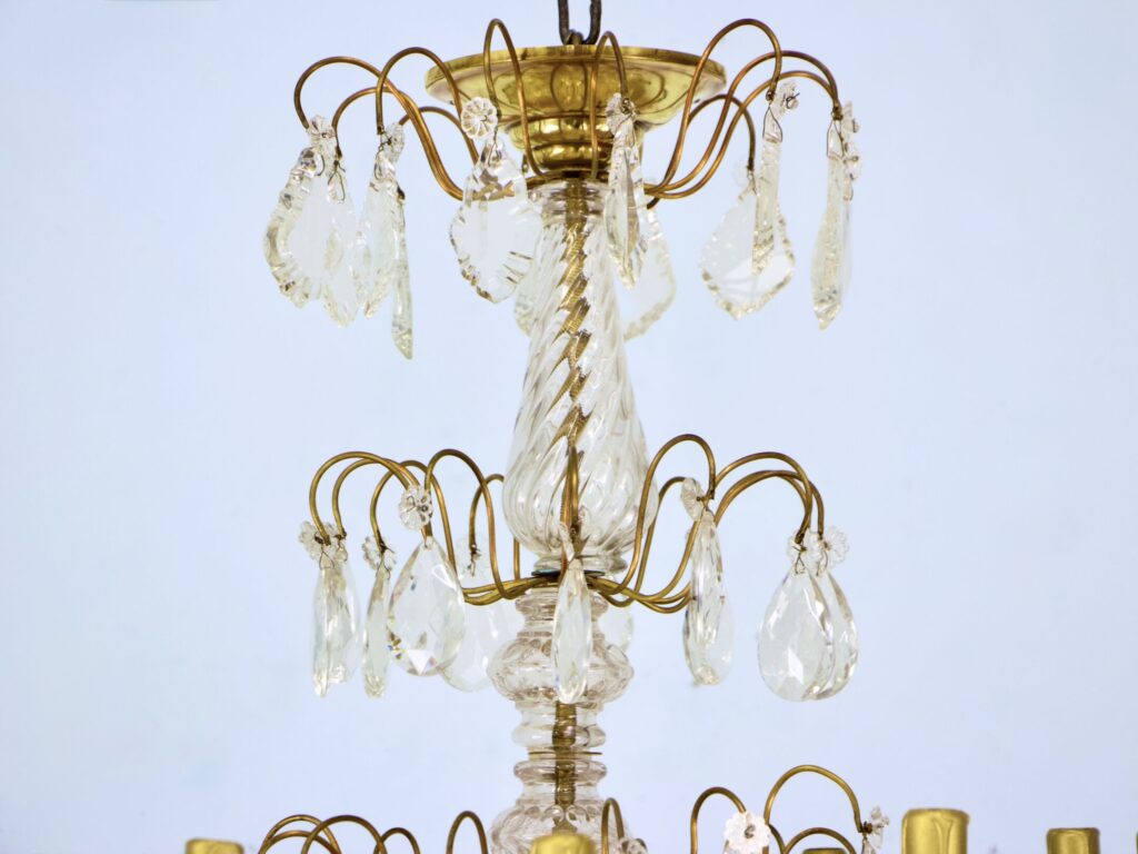IMG_3388 – копія Антикварна кришталева люстра