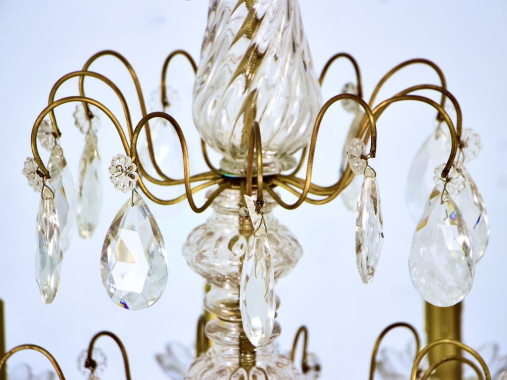 IMG_3397 – копія Антикварна кришталева люстра