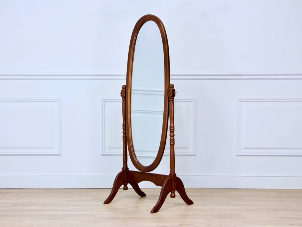 Напольное винтажное зеркало-псише