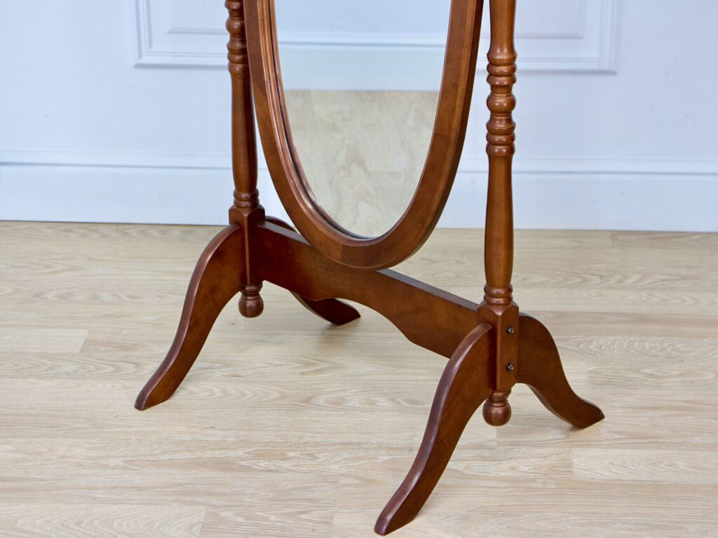 Напольное винтажное зеркало-псише