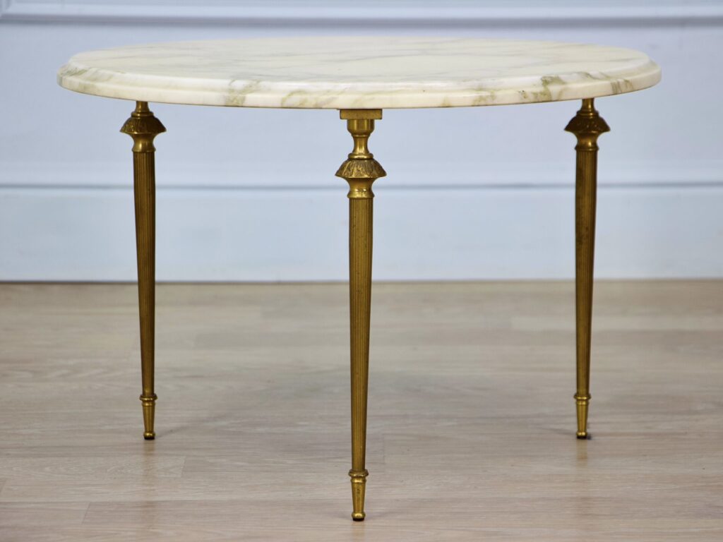 IMG_3724 Антикварний столик з мармуровою стільницею