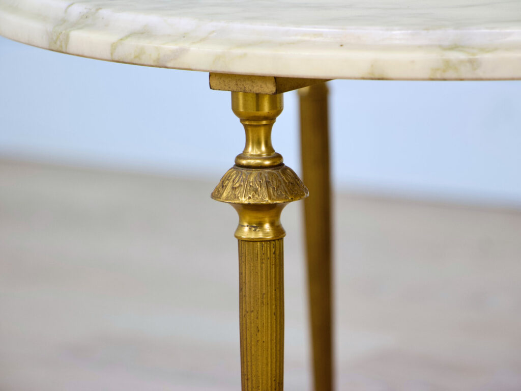 IMG_4219 Антикварний столик з мармуровою стільницею