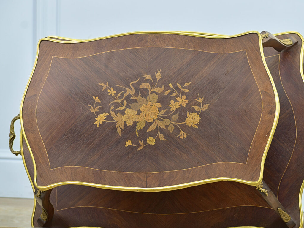 IMG_4437 Антикварний сервірувальний столик у стилі Людовика XV