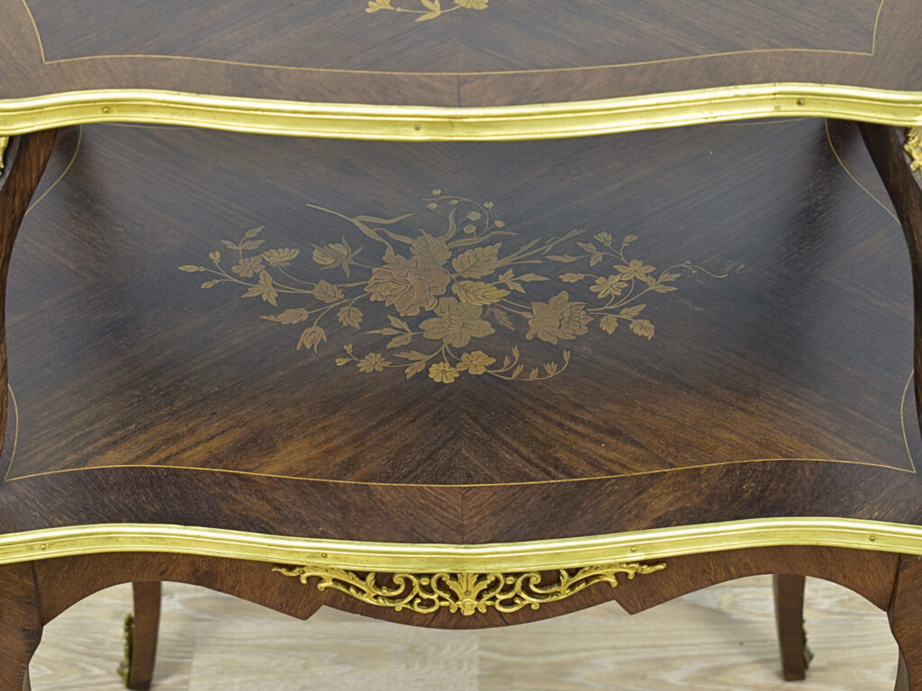 IMG_4440 Антикварний сервірувальний столик у стилі Людовика XV