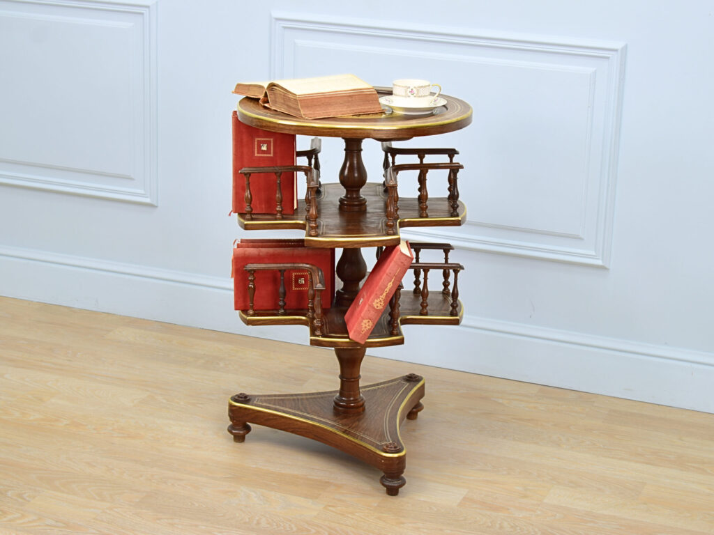 Антикварний столик-бібліотека у стилі Регентства