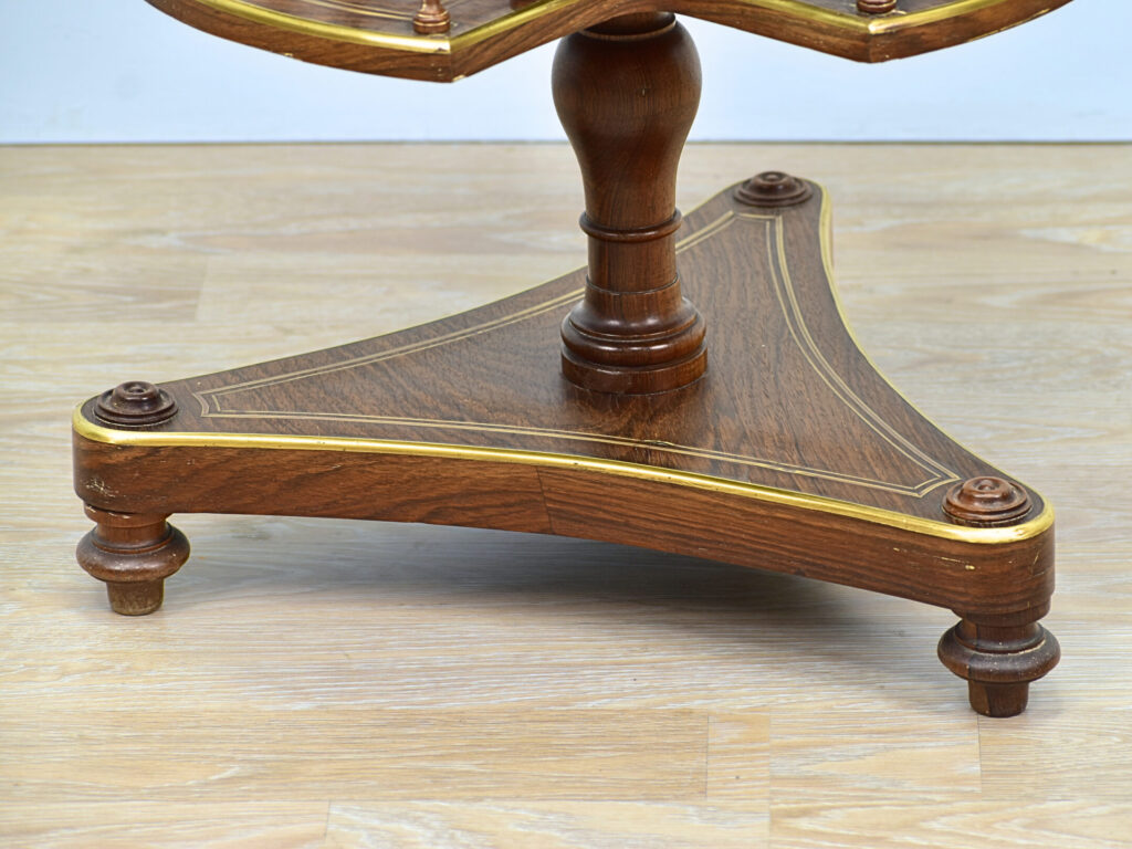 Антикварний столик-бібліотека у стилі Регентства