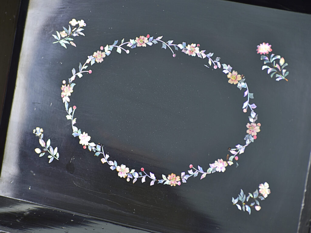 IMG_4491 – копія Антикварна шкатулка в східному стилі