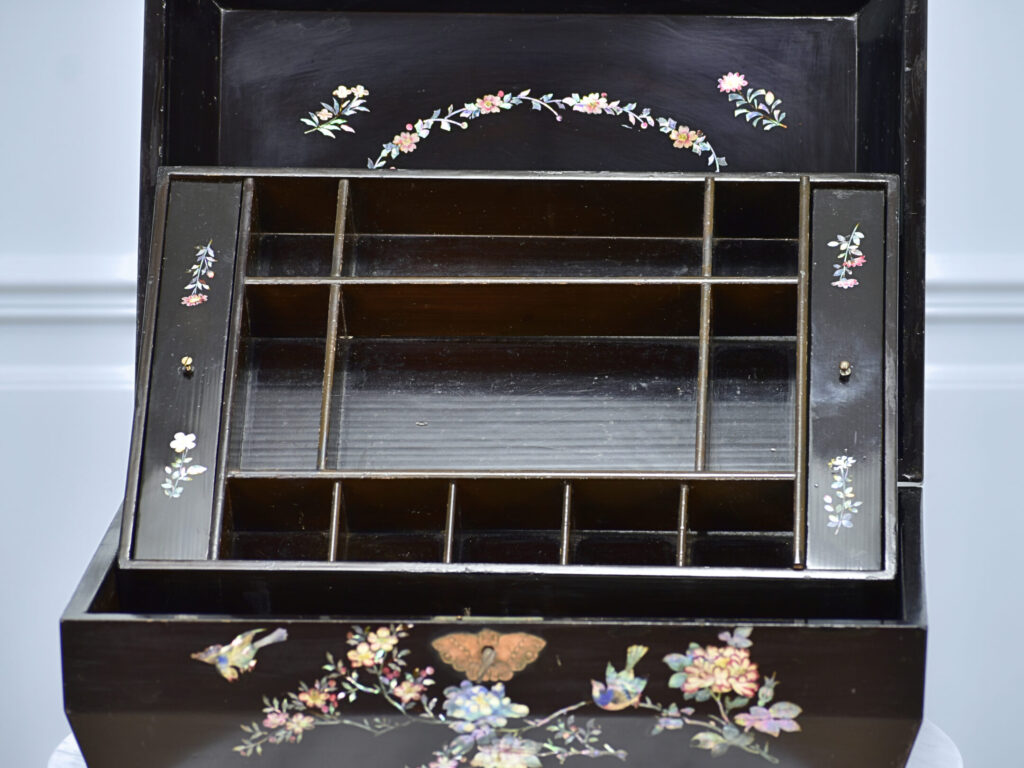 IMG_4499 Антикварна шкатулка в східному стилі