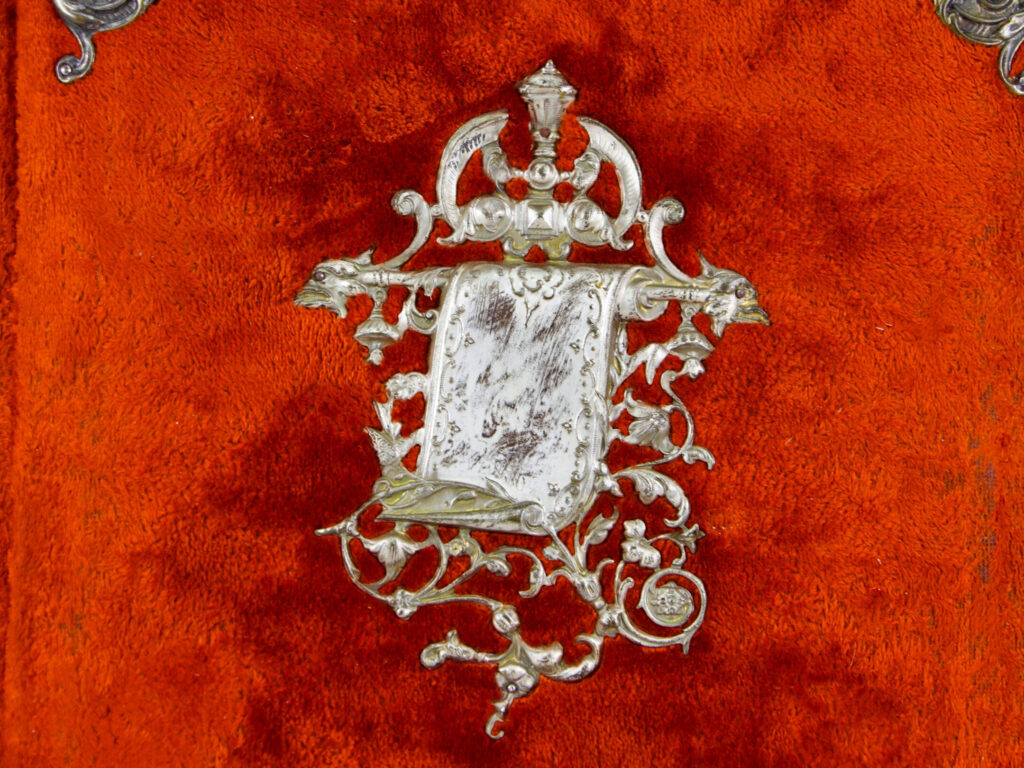 IMG_4525 Антикварний музичний фотоальбом