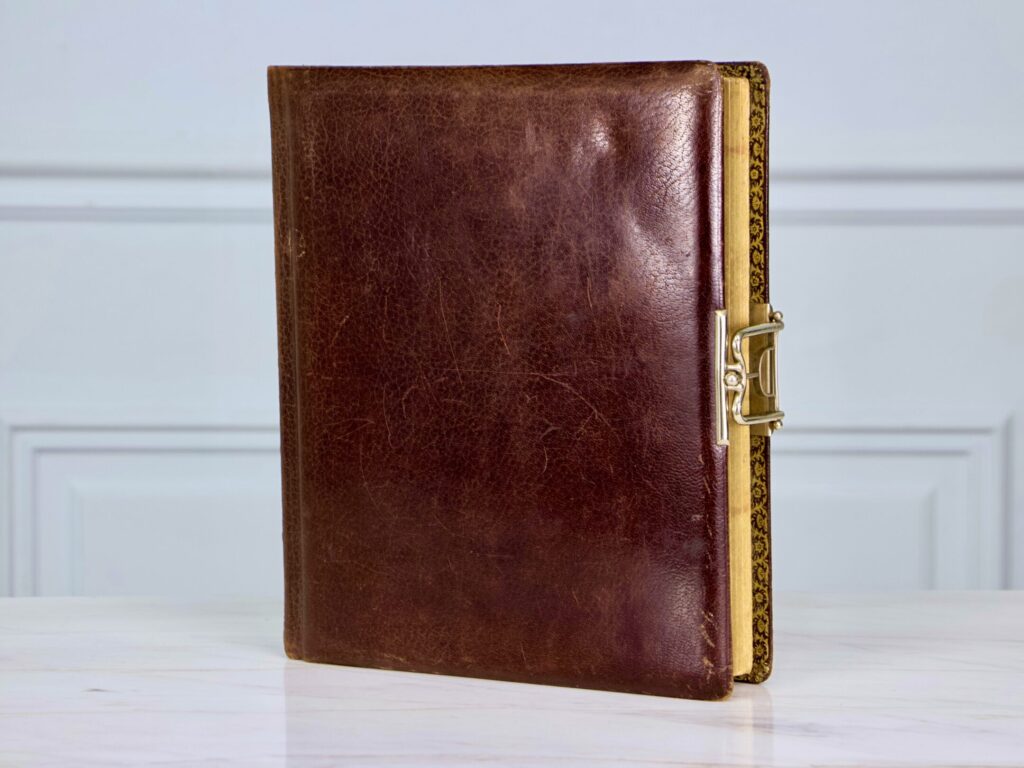 IMG_4548 Антикварний фотоальбом