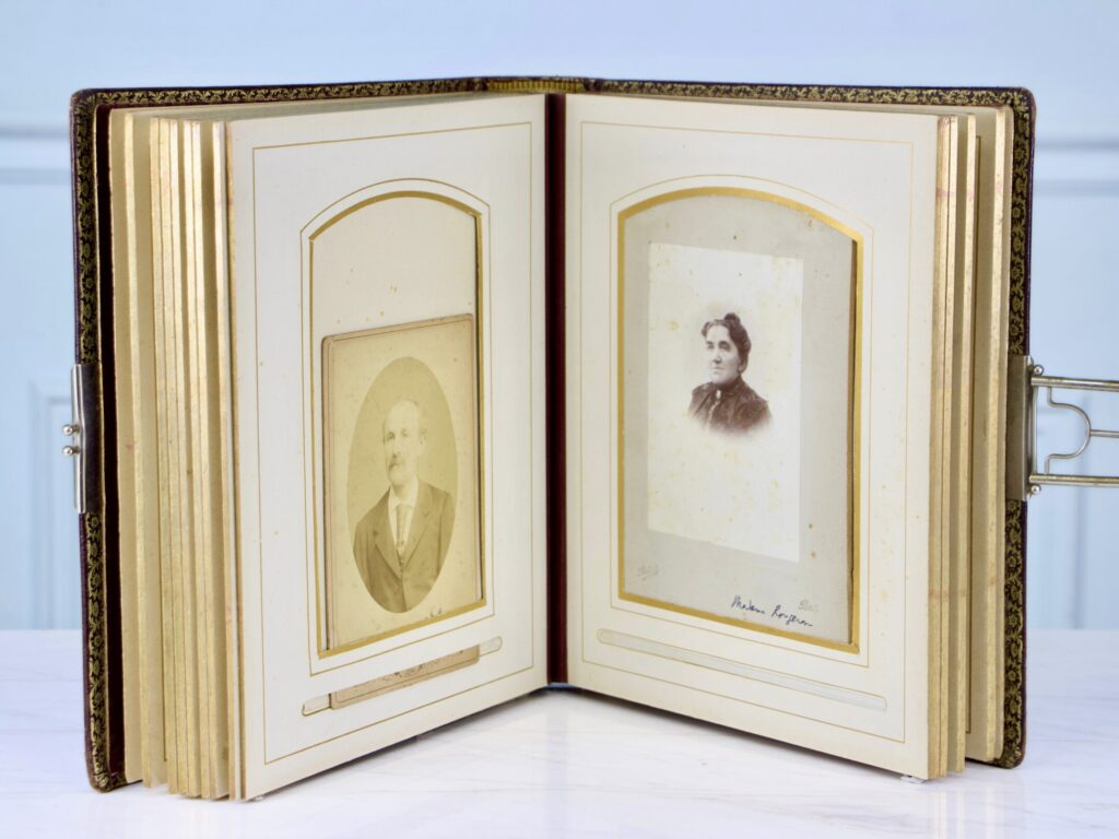 IMG_4555 Антикварний фотоальбом