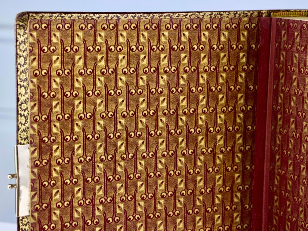 IMG_4556 Антикварний фотоальбом