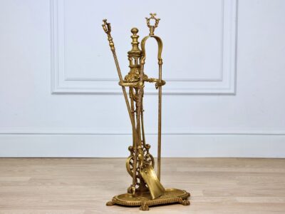 Антикварний набір для каміна в стилі Людовика XV