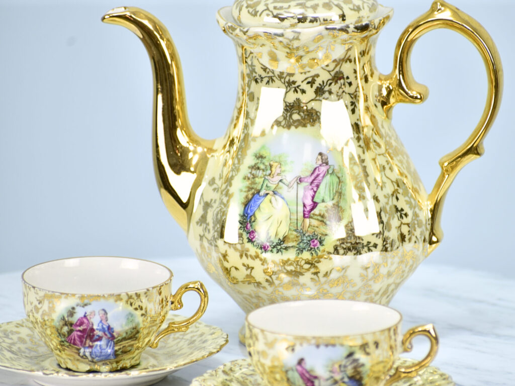 IMG_4951 Вінтажний сервіз Limoges (Лімож)