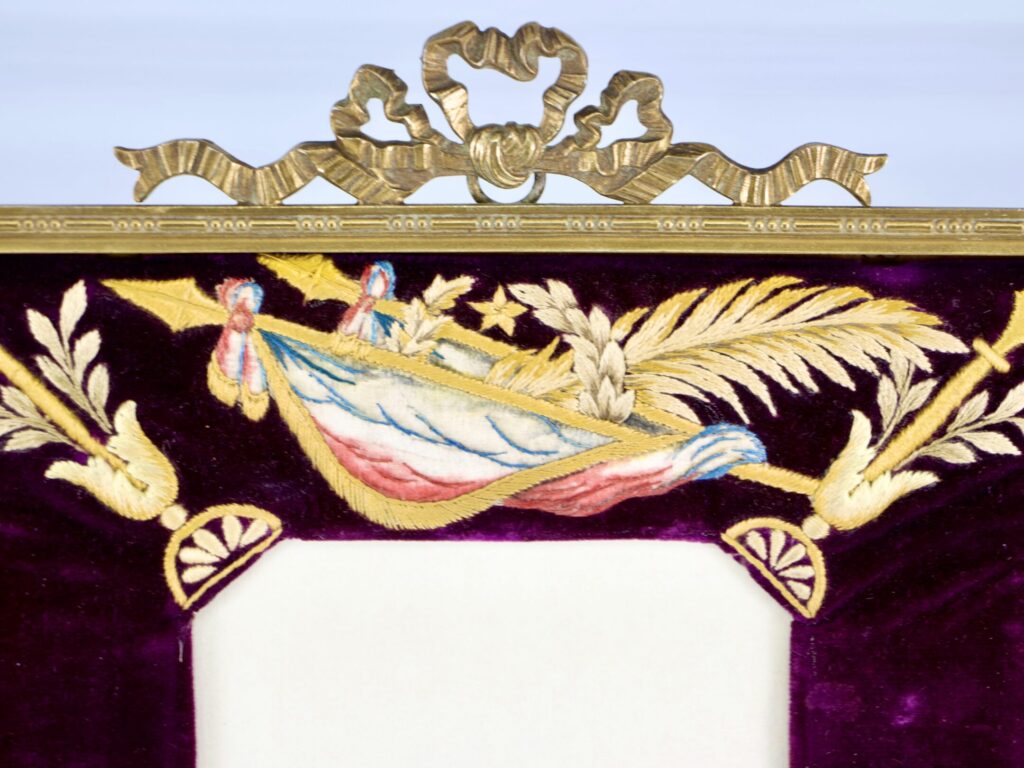 Антикварна рамка для фото