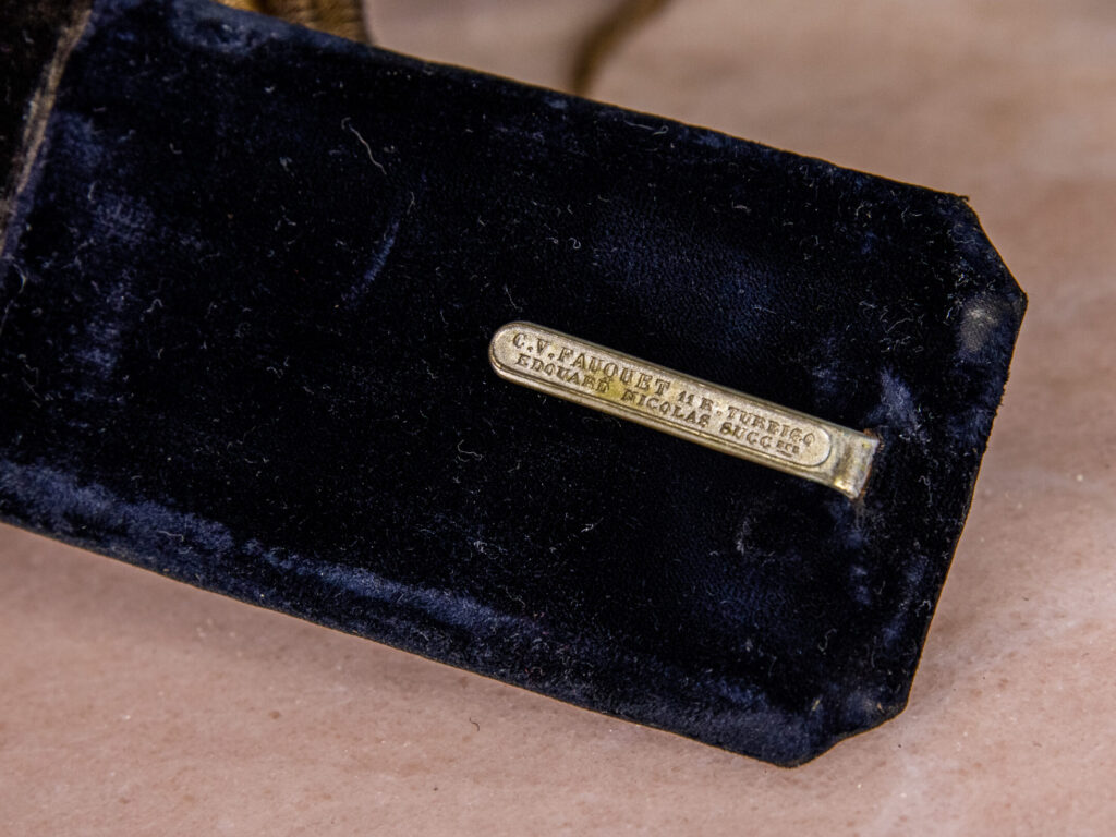 Антикварні еполети морського офіцера