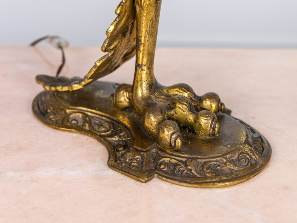 Антикварні настільні лампи в стилі Ар-нуво