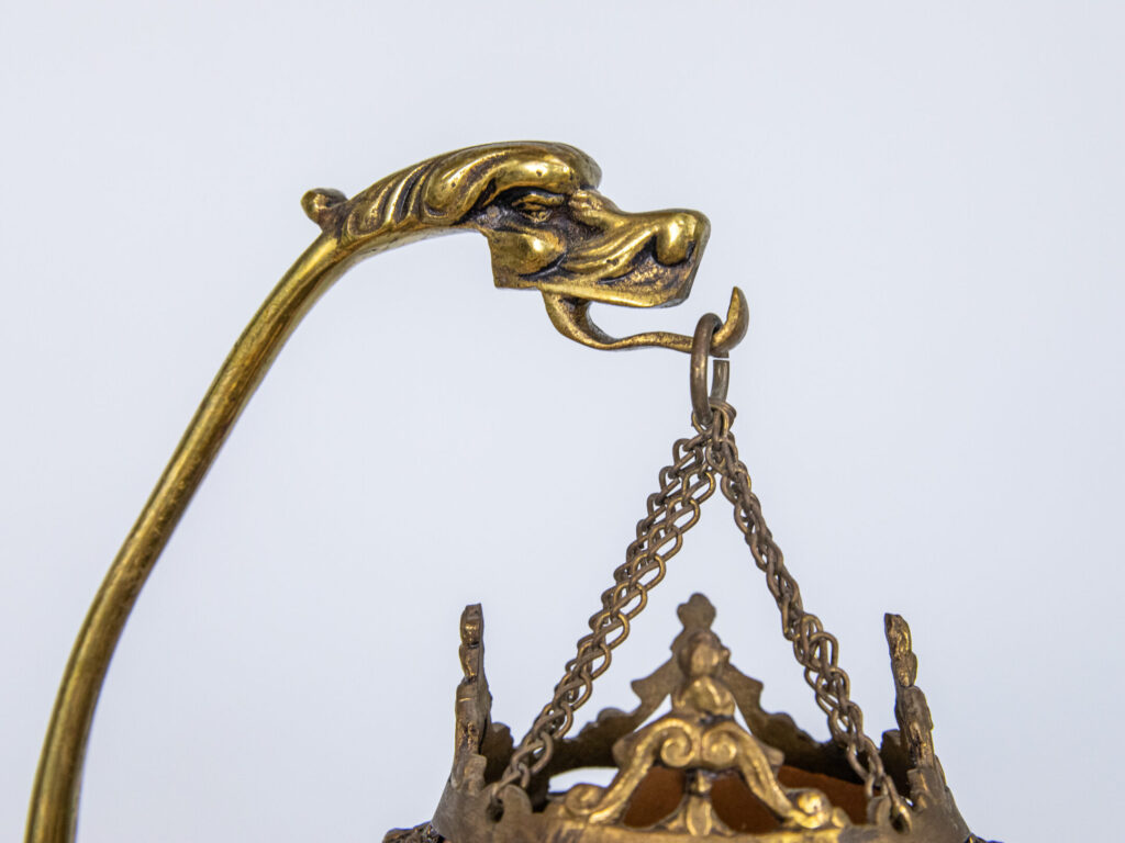 Антикварні настільні лампи в стилі Ар-нуво