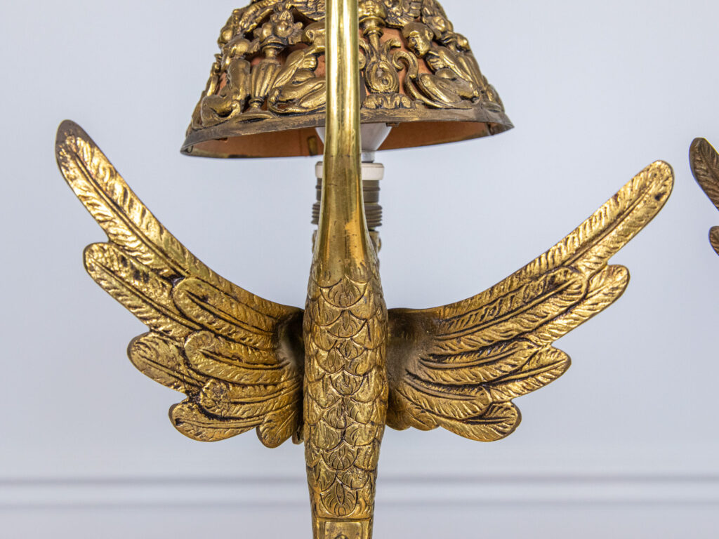 Антикварні настільні лампи в стилі Ар-нуво