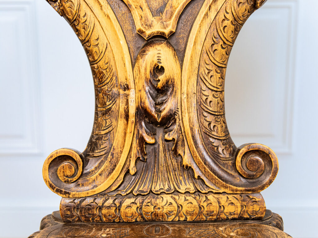 BN4A9186 Антикварні стільці Sgabello