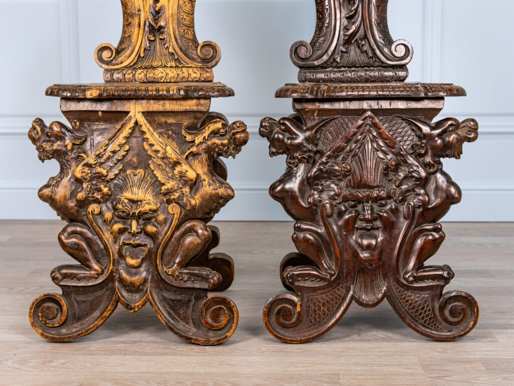 BN4A9202 Антикварні стільці Sgabello