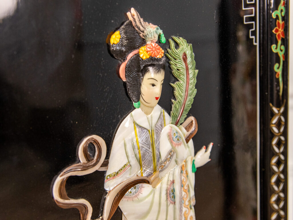 BN4A9239 Вінтажна ширма з інкрустацією в стилі Шинуазрі