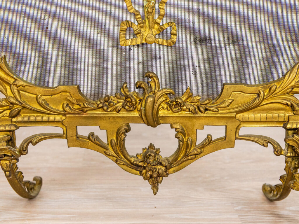 BN4A9301 Антикварний камінний екран у стилі Рококо