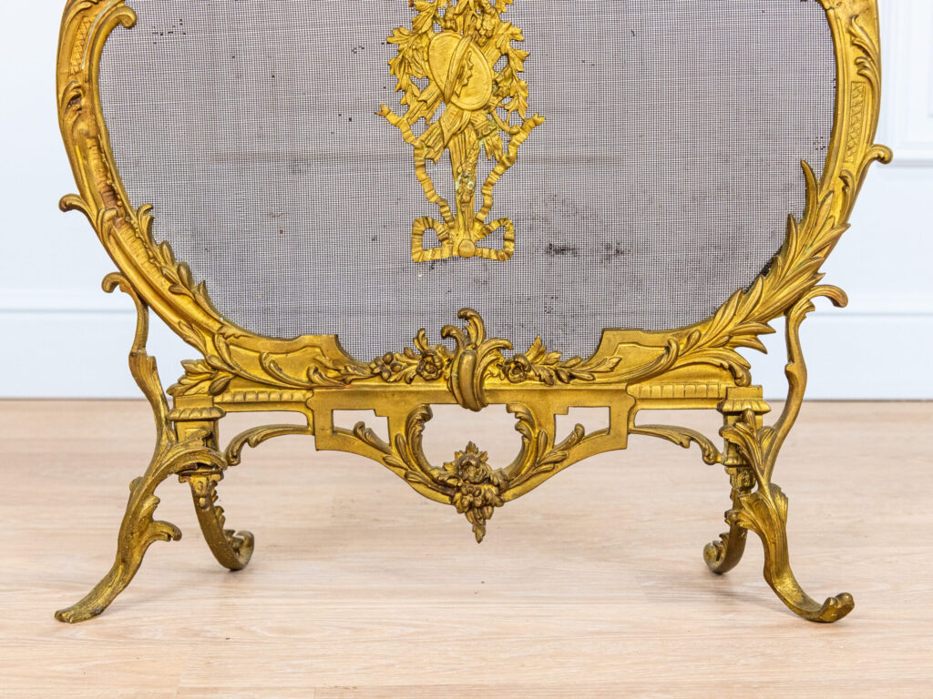 BN4A9303 Антикварний камінний екран у стилі Рококо