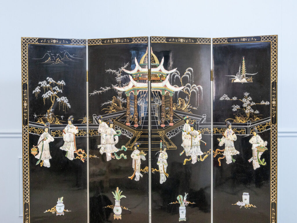 Вінтажна ширма з інкрустацією в стилі Шинуазрі