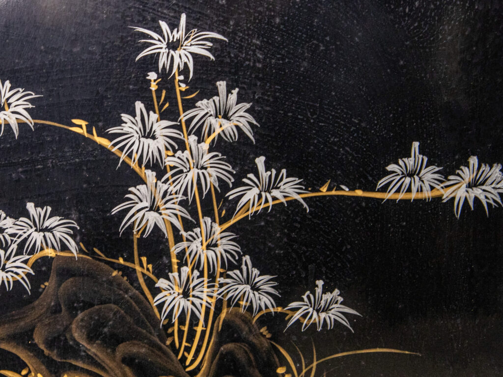 Вінтажна ширма з інкрустацією в стилі Шинуазрі