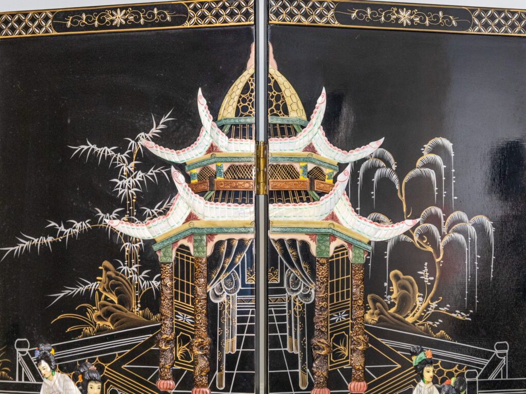 Вінтажна ширма з інкрустацією в стилі Шинуазрі