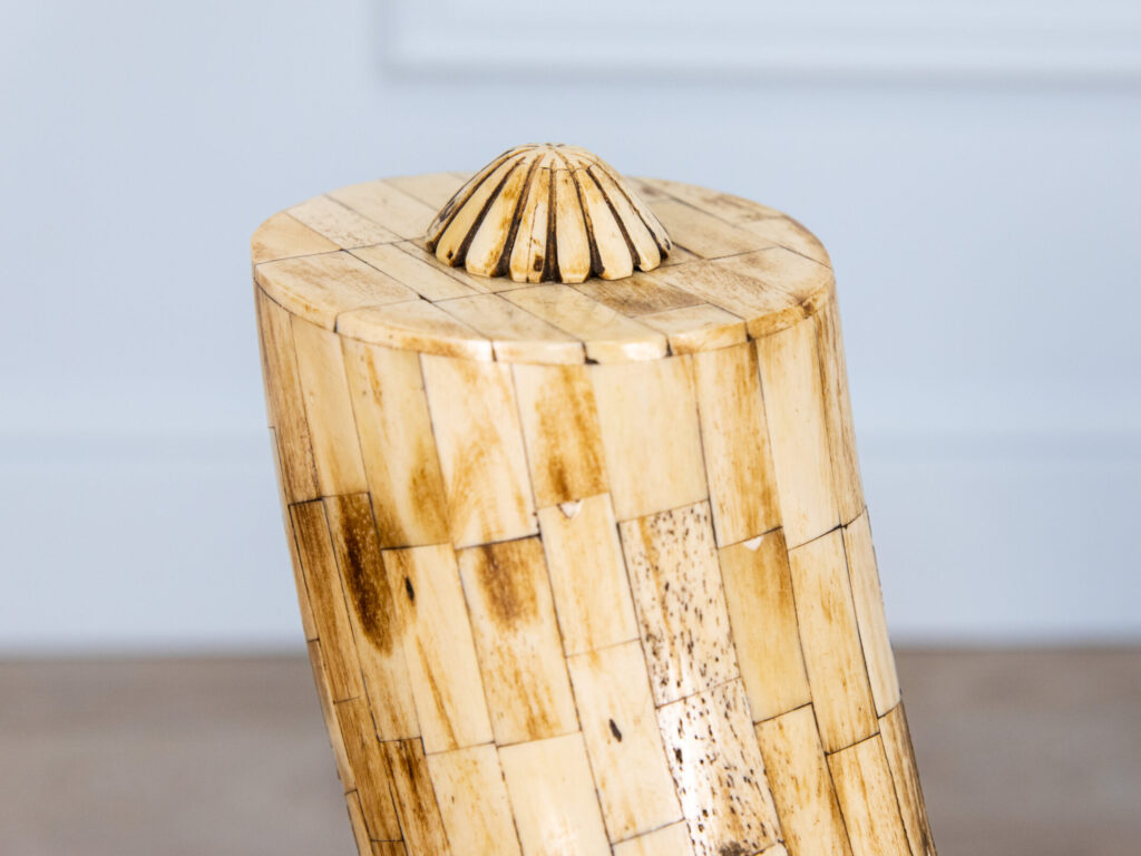 Вінтажні декоративні опори