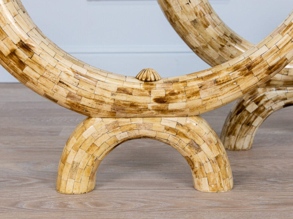 Вінтажні декоративні опори