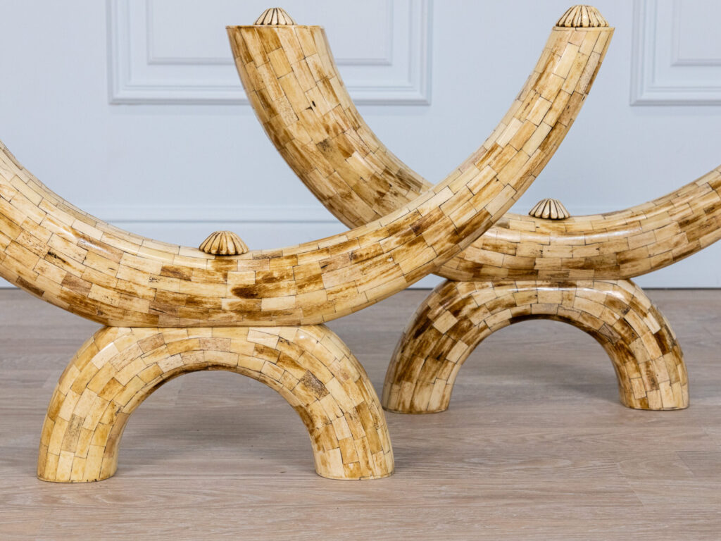 Вінтажні декоративні опори