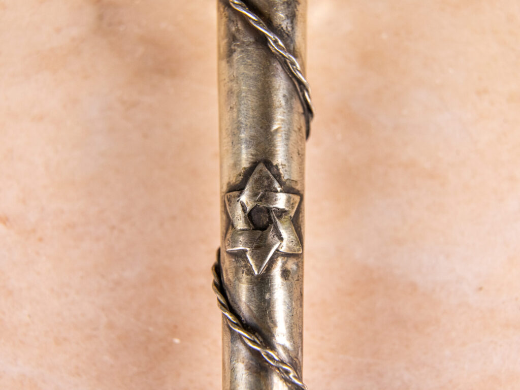 IMG_20251201_212958_376 Антикварна срібна указка (яд) для читання Тори