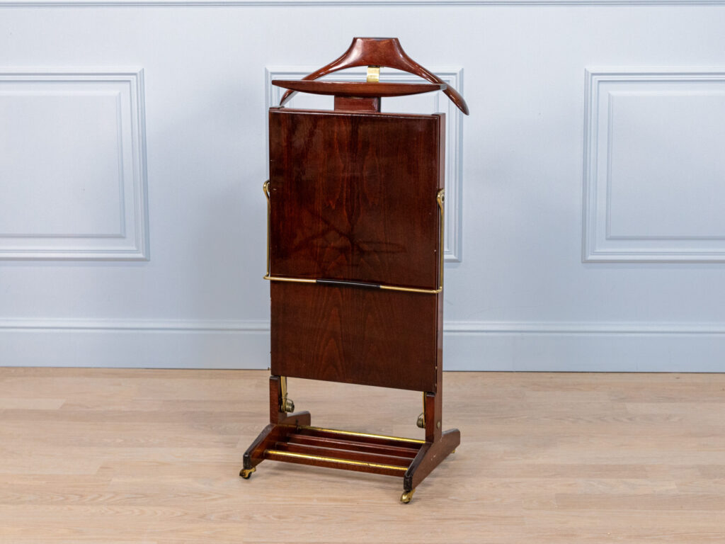 Вінтажна вішалка-камердинер