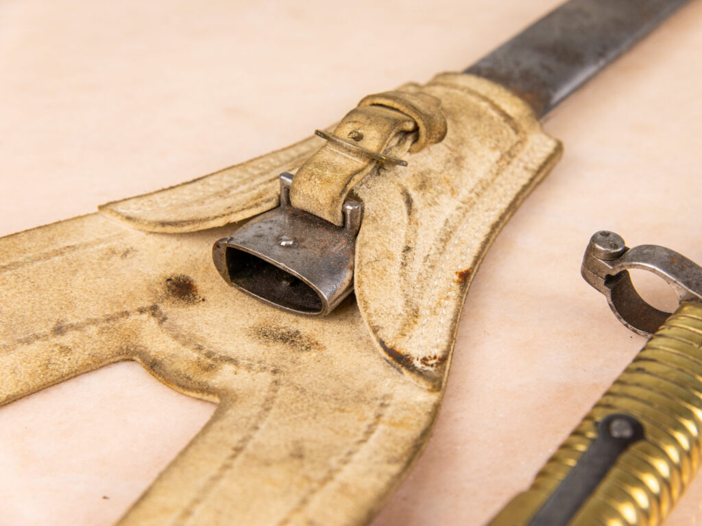 Багнет з піхвами до гвинтівки Шасспо