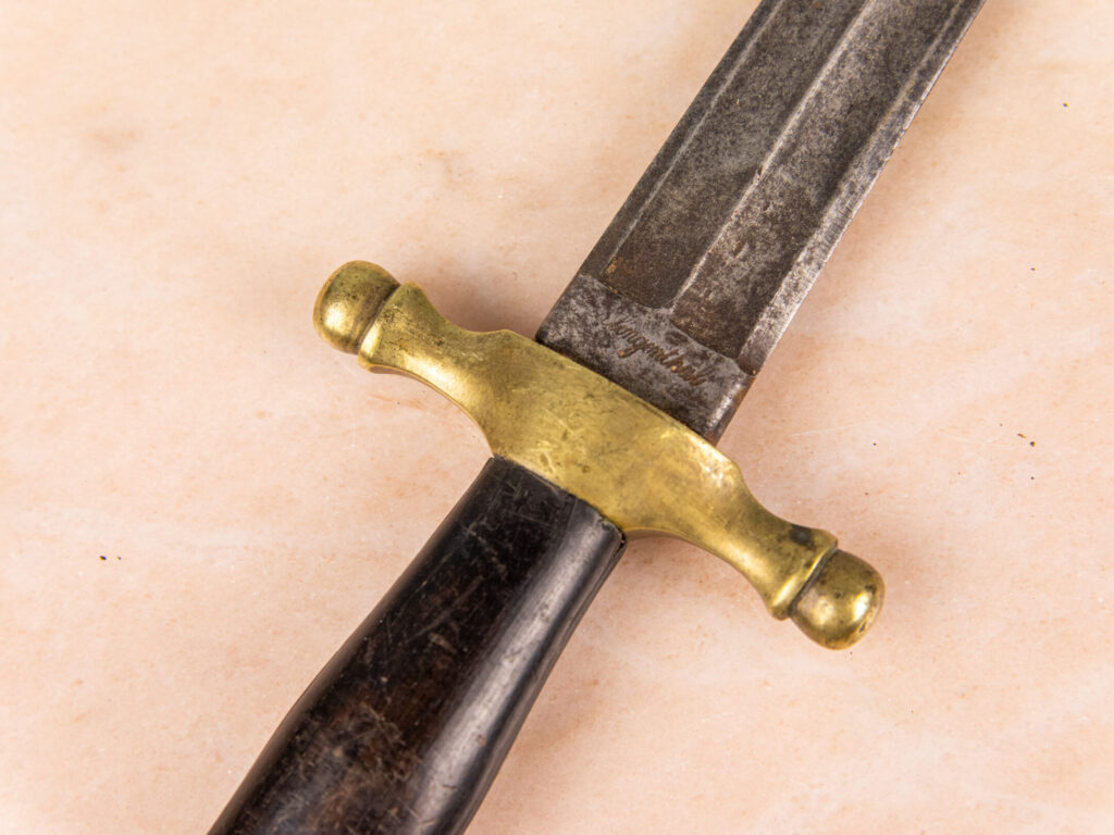 Адміністративний кинджал