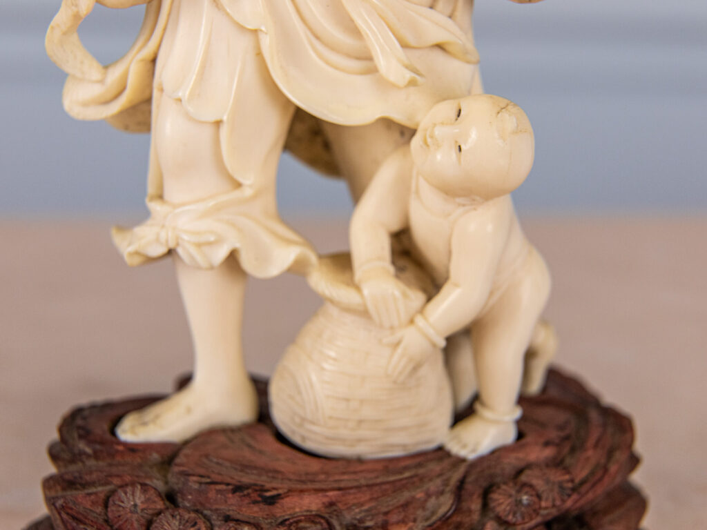 Антикварна статуетка «Рибалка»